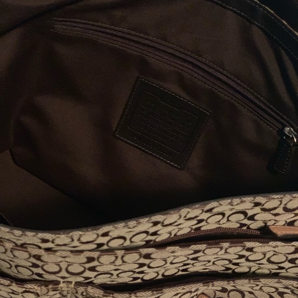 Coach logo imprinted diaper bag - Picture 3 of 3